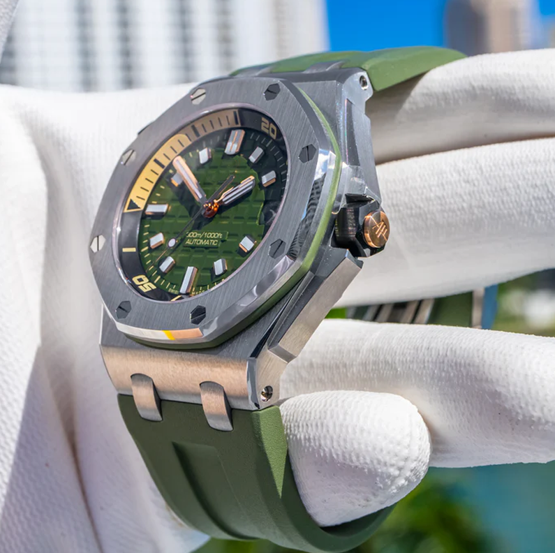 Watches - Military Green Offshore