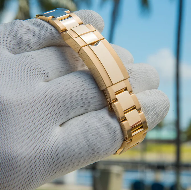 Luxury Watches - Daytona Emerald Green Gold